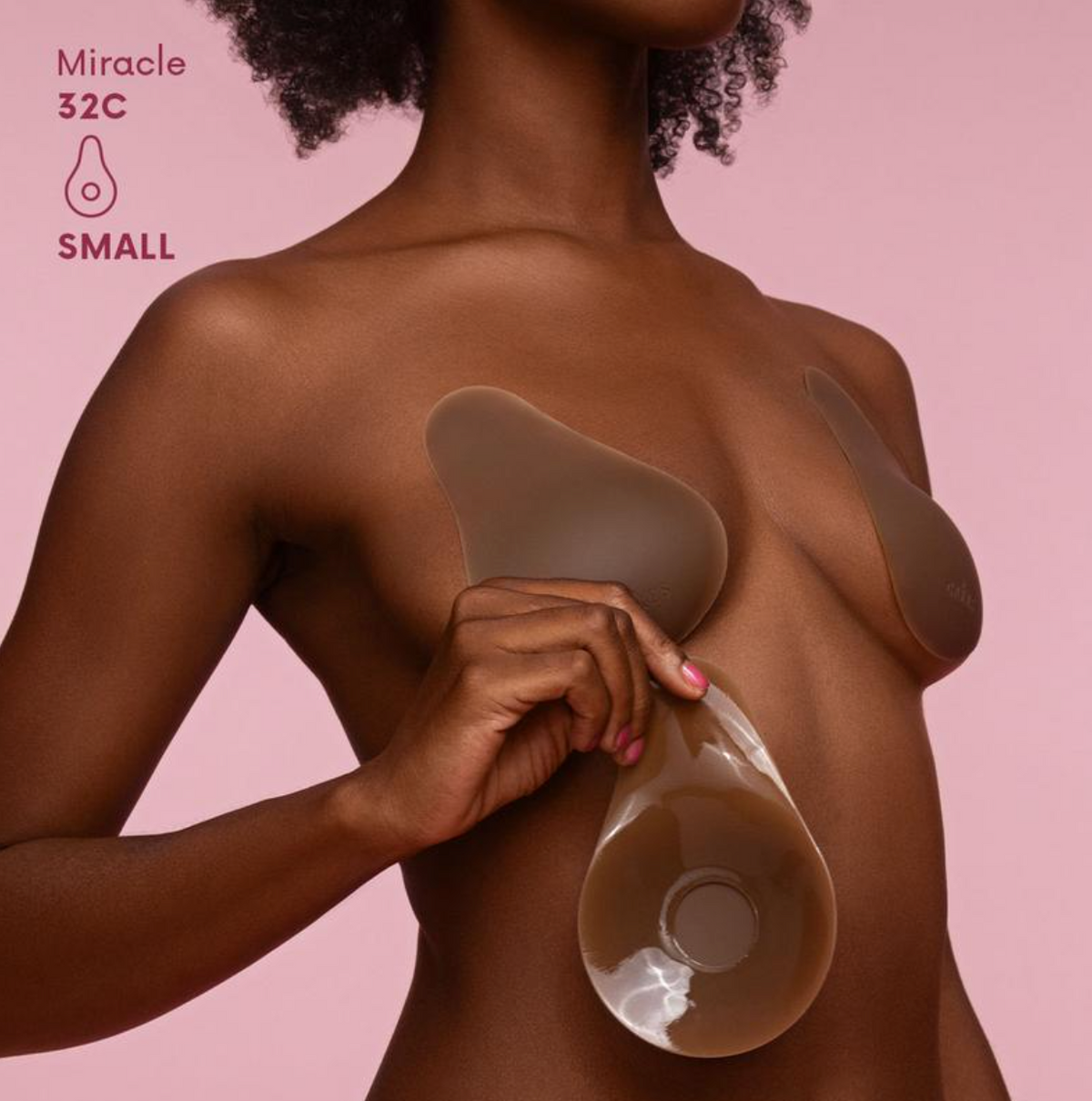 The Avellia Lift - The Nipple Cover that lifts